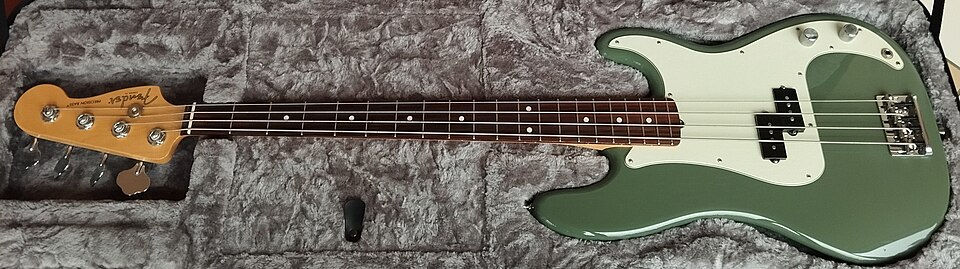 Fender Precision Bass